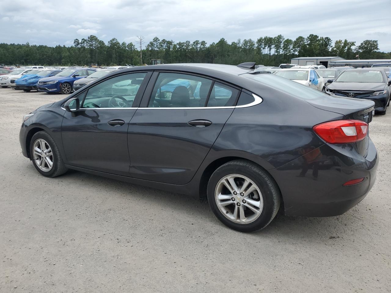 2016 CHEVROLET CRUZE LT - Image 2