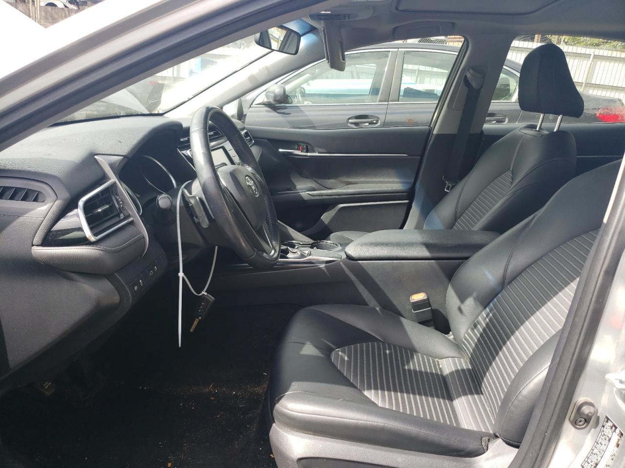 2018 TOYOTA CAMRY L - Фото 7