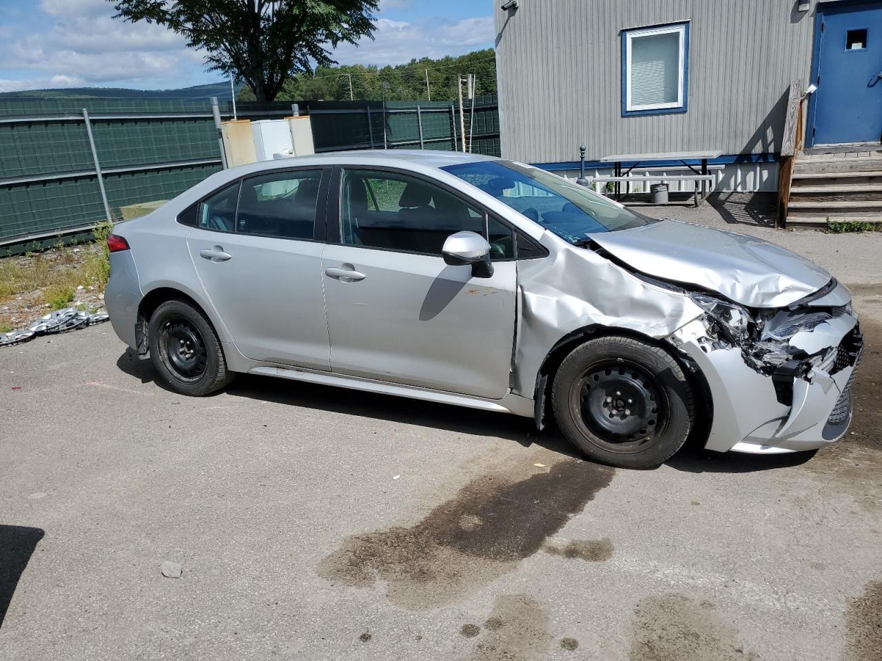 2021 TOYOTA COROLLA LE - Фото 4