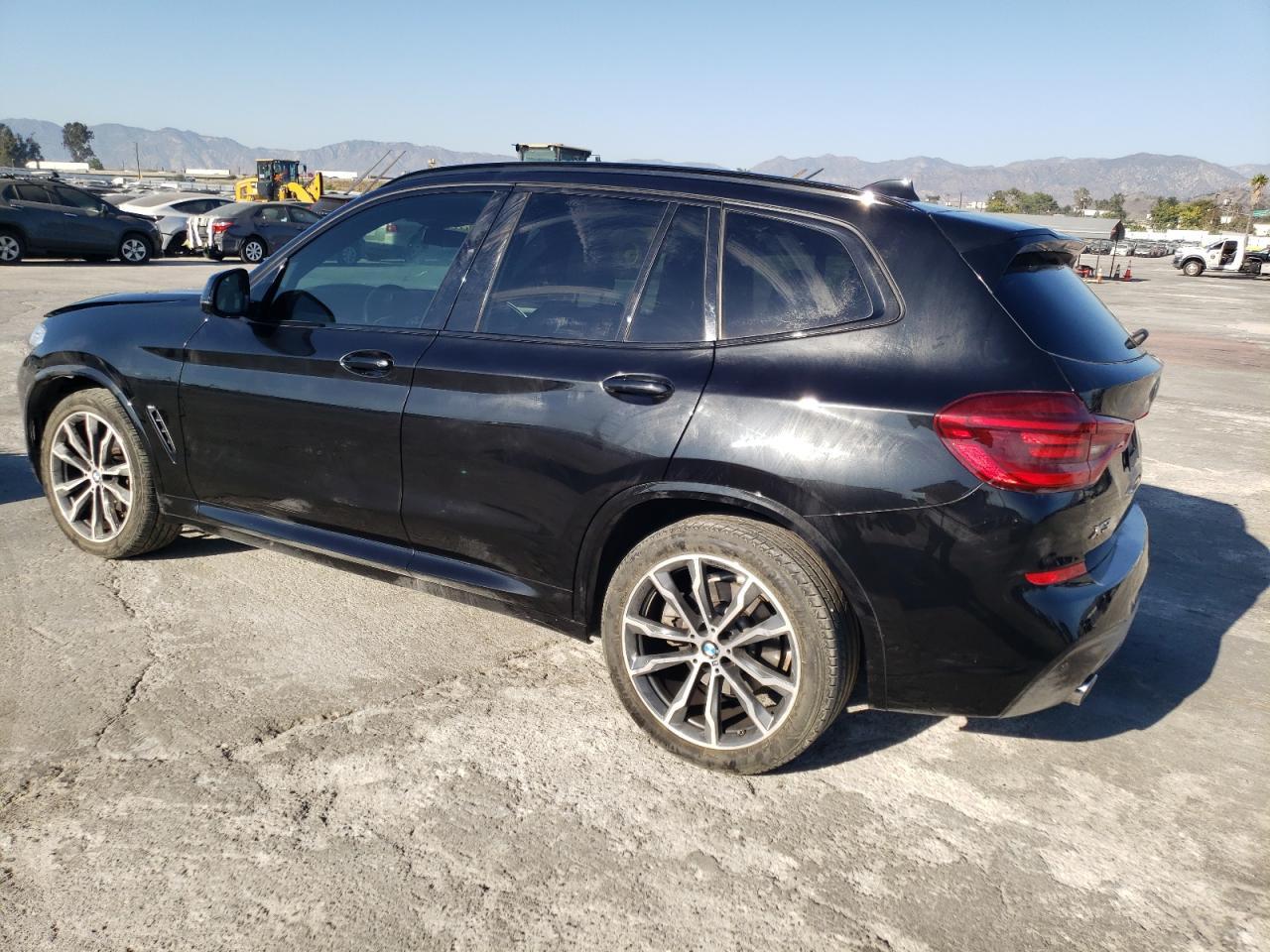 2021 BMW X3 XDRIVE3 - Фото 2