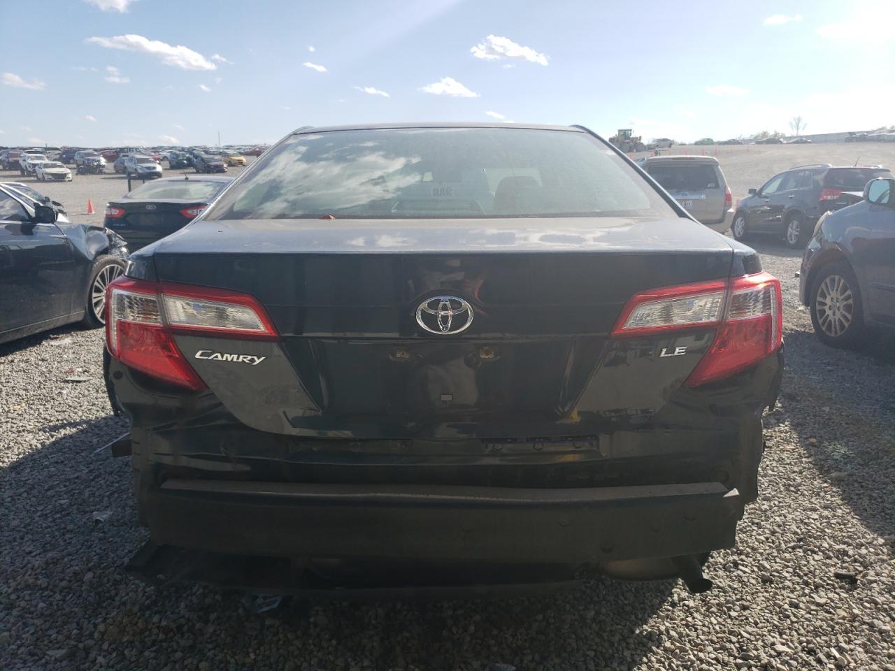 2014 TOYOTA CAMRY L - Фото 6