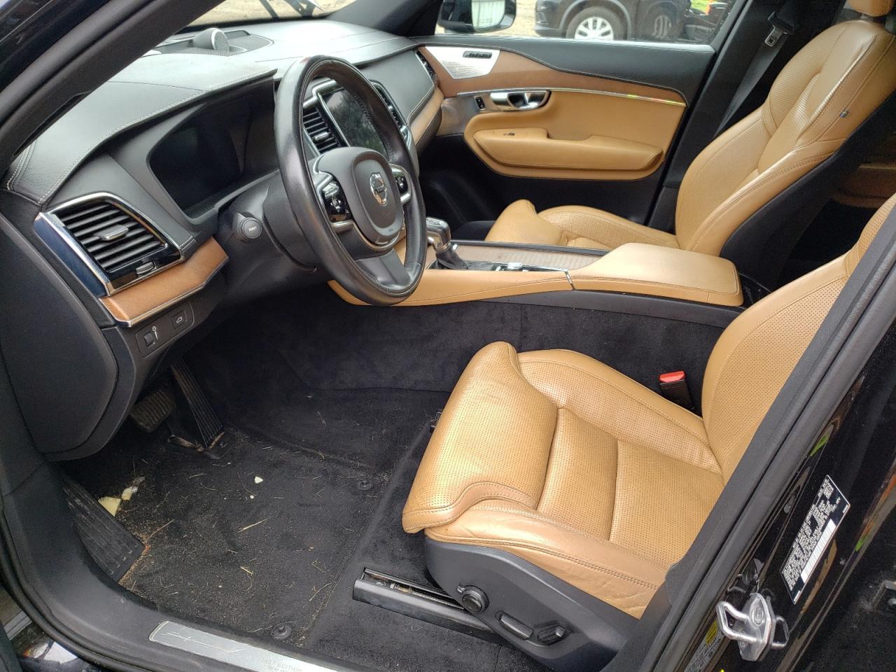 2016 VOLVO XC90 T6 - Фото 7