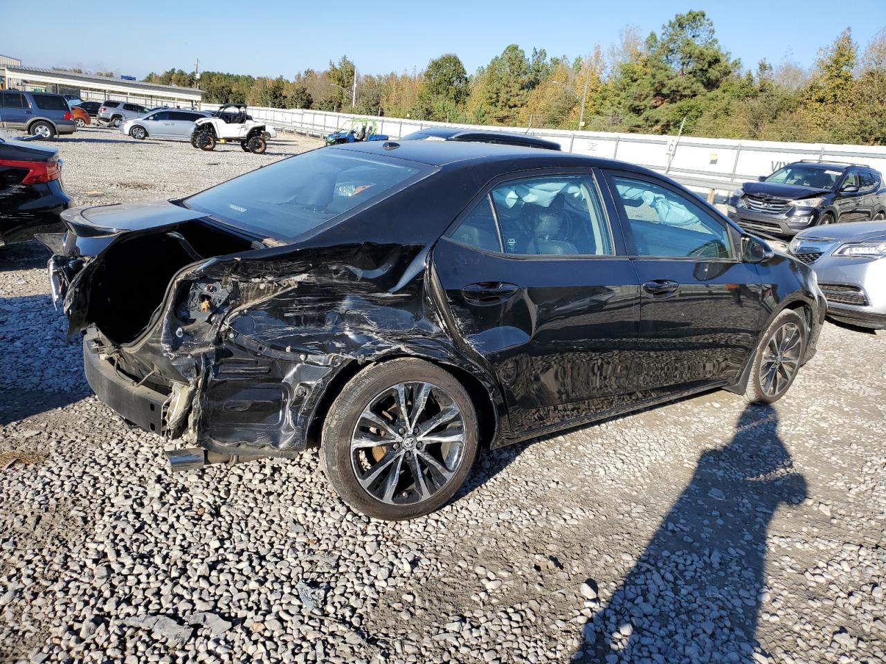 2019 TOYOTA COROLLA L - Image 3