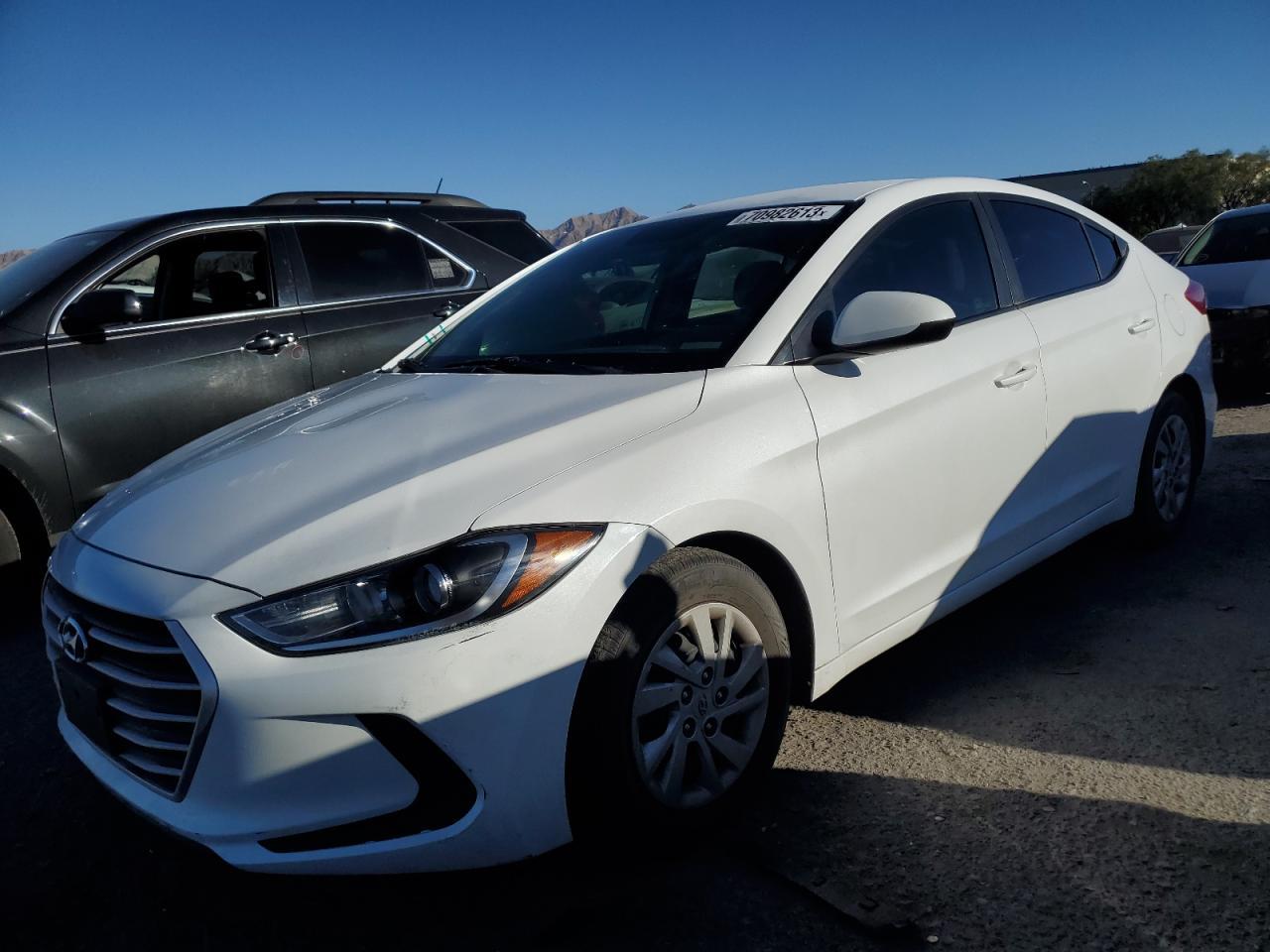 2018 HYUNDAI ELANTRA SE