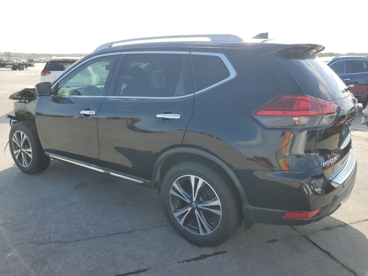 2017 NISSAN ROGUE S - Фото 2