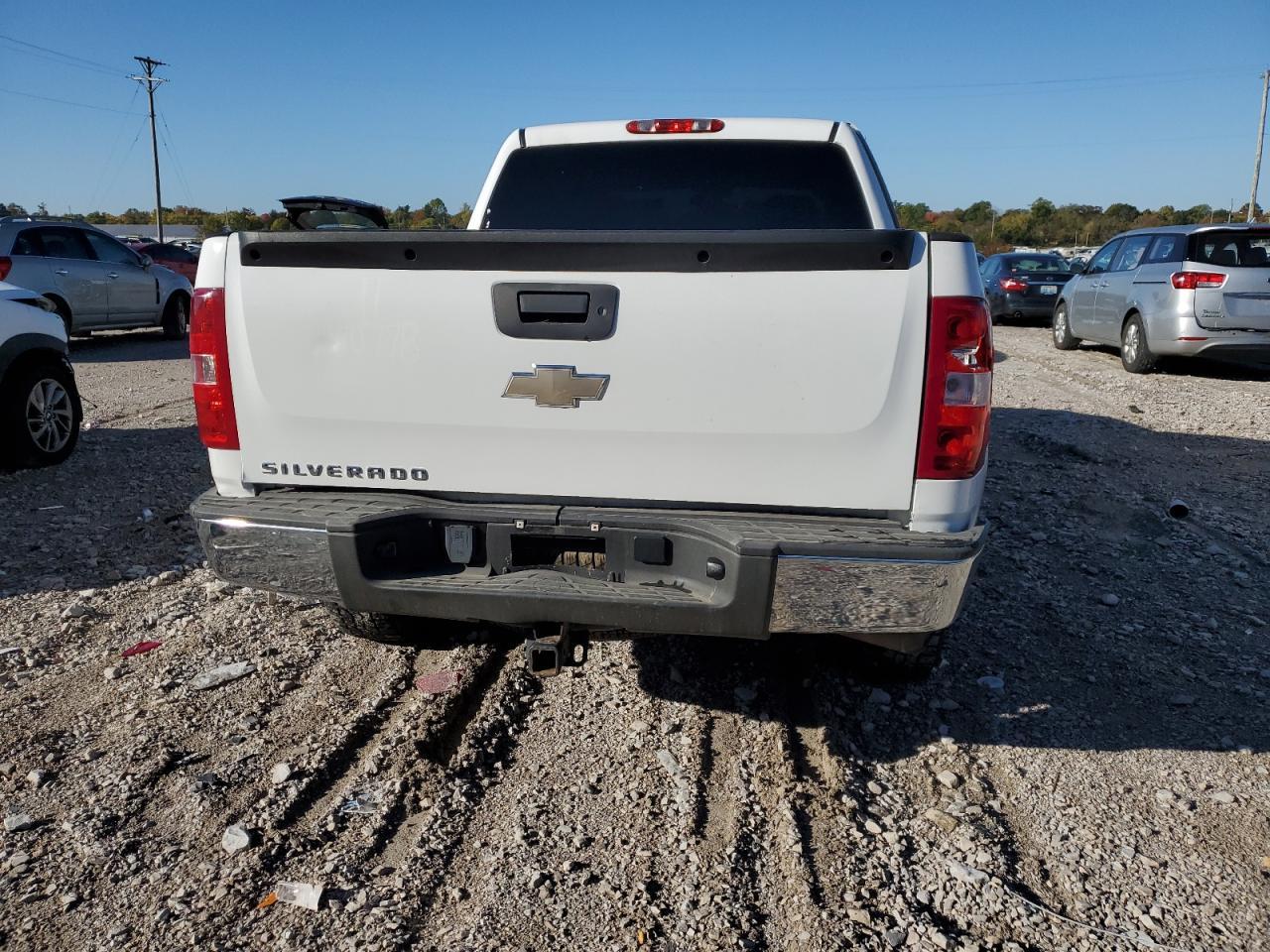 2013 CHEVROLET SILVERADO - Image 6