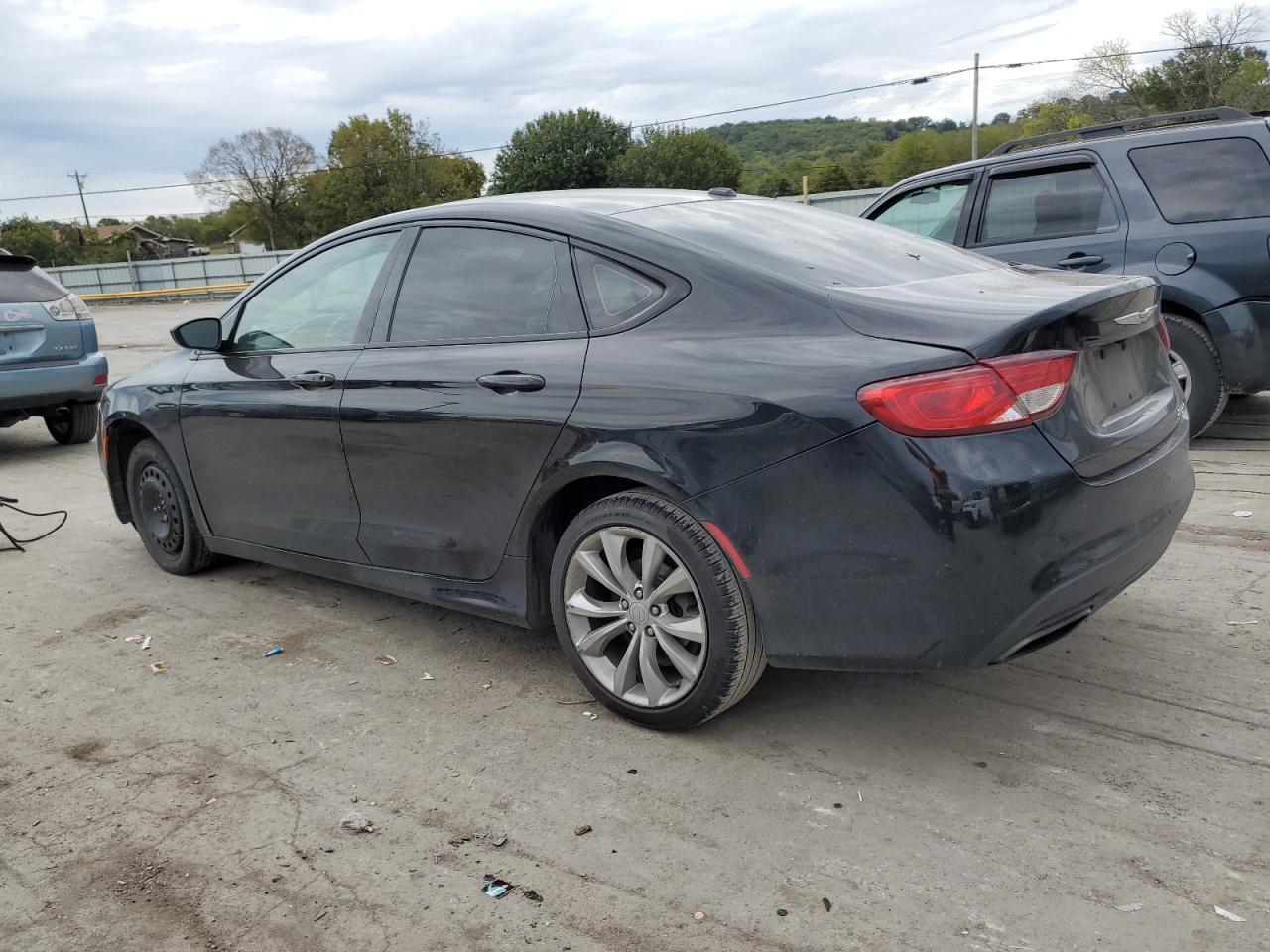 2015 CHRYSLER 200 S - Фото 2
