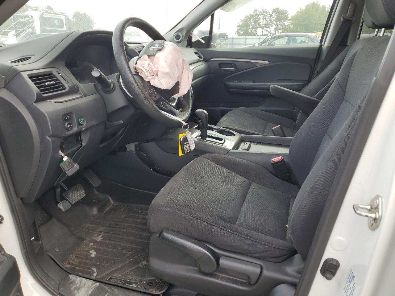 2017 HONDA PILOT LX - Image 7