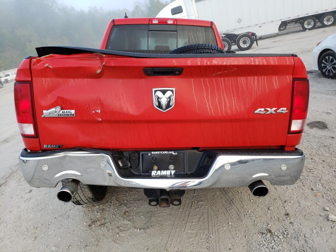 2017 RAM 1500 SLT - Image 6