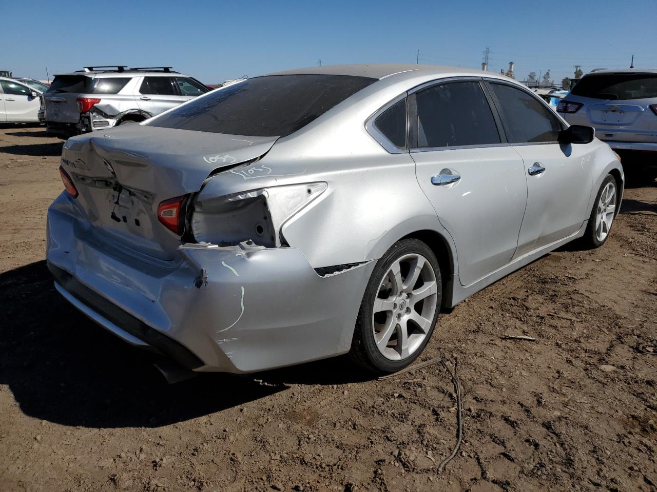 2016 NISSAN ALTIMA 2.5 - Фото 3