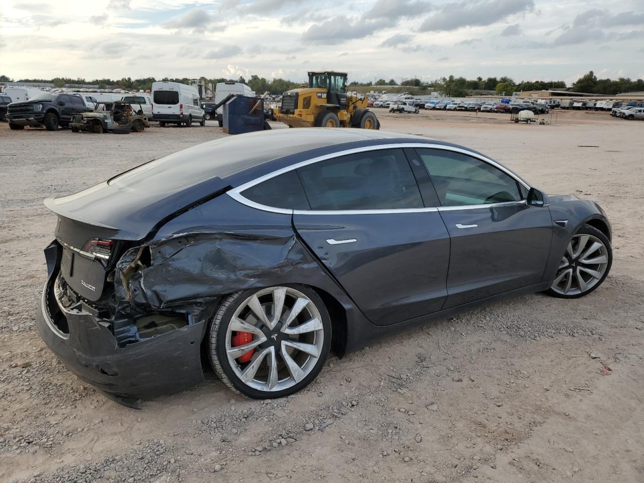 2019 TESLA MODEL 3 - Фото 3