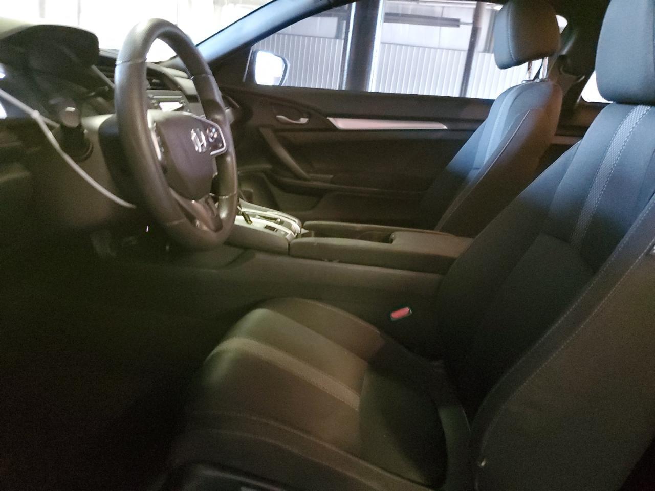 2019 HONDA CIVIC LX - Image 7
