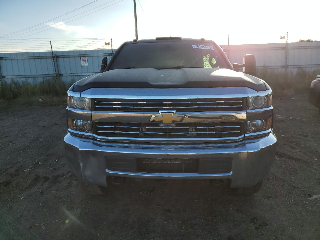 2015 CHEVROLET SILVERADO - Фото 5