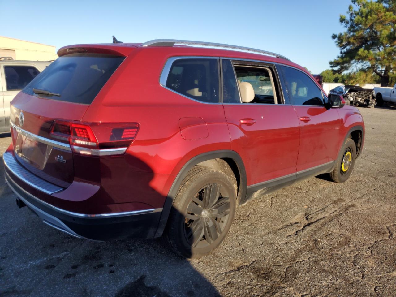2019 VOLKSWAGEN ATLAS SEL - Фото 3