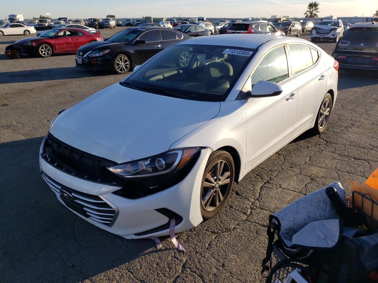 2017 HYUNDAI ELANTRA SE