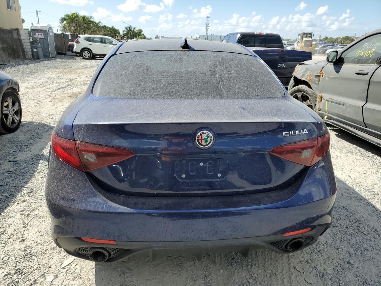 2017 ALFA ROMEO GIULIA TI - Фото 6