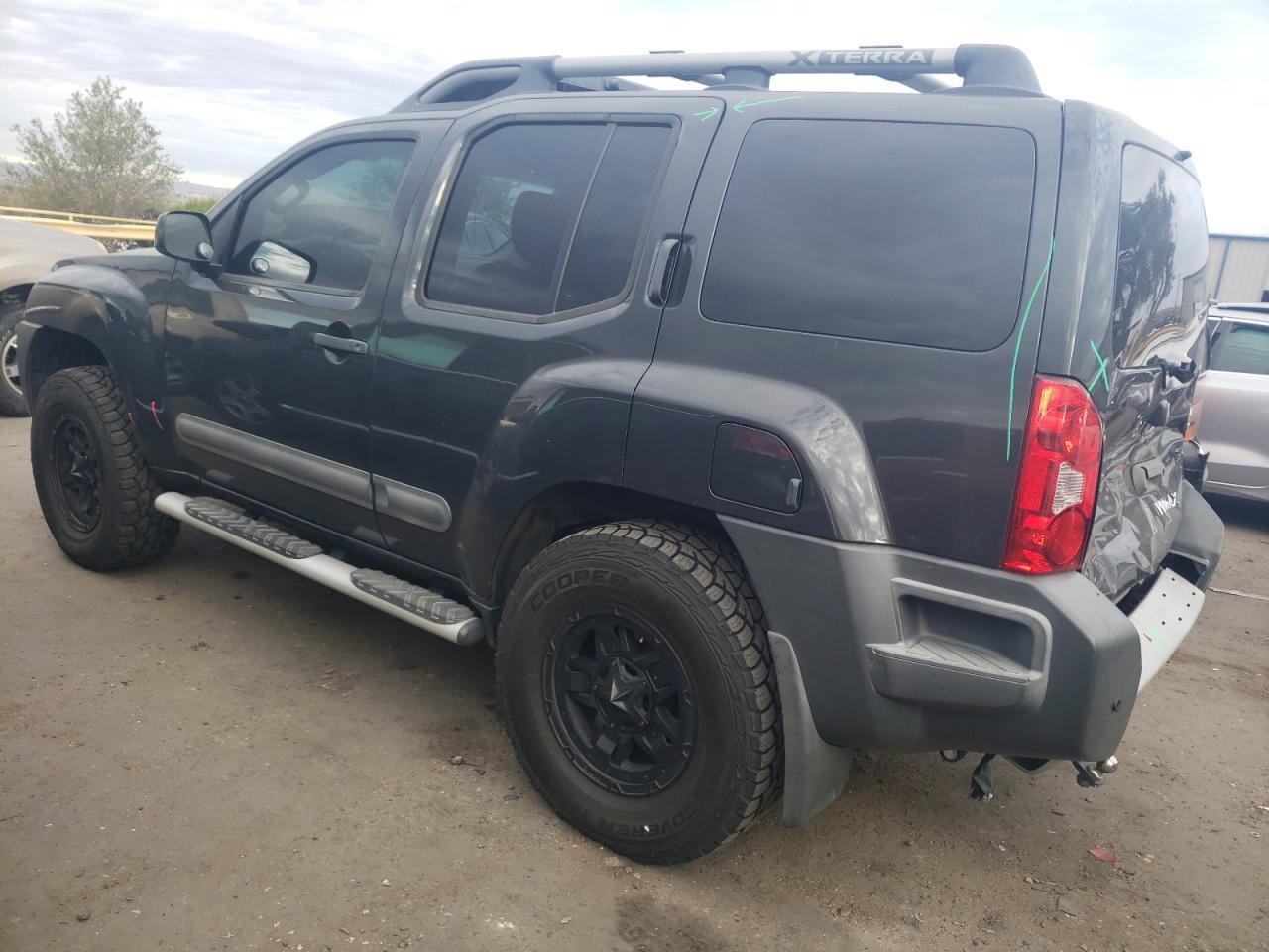 2013 NISSAN XTERRA X - Фото 2