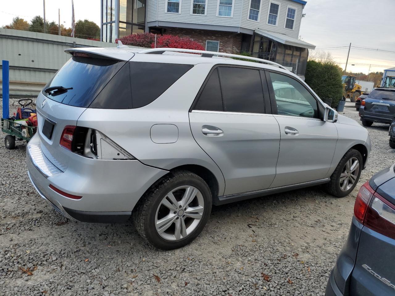 2015 MERCEDES-BENZ ML 350 4MA - Image 3