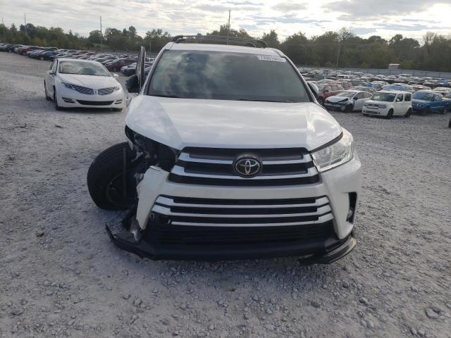 2018 Toyota Highlander Se - Фото 5