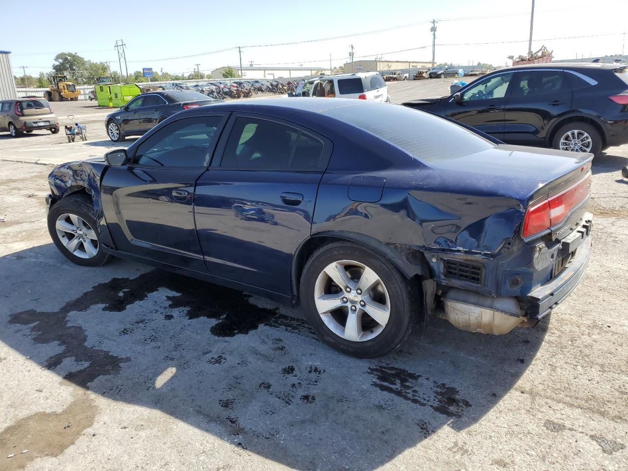2014 DODGE CHARGER SE - Фото 2