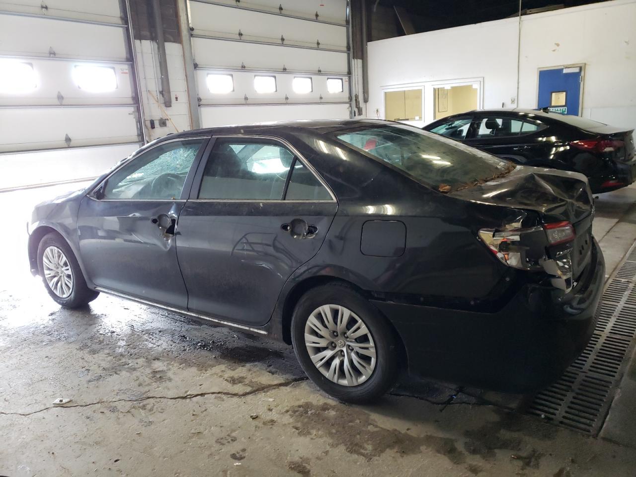 2012 TOYOTA CAMRY BASE - Фото 2