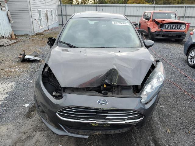 2019 Ford Fiesta Se - Image 5