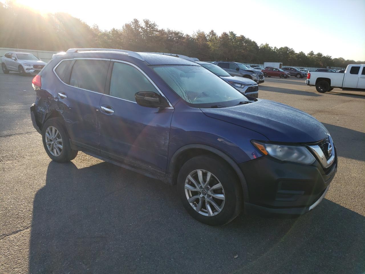 2017 NISSAN ROGUE S - Image 4
