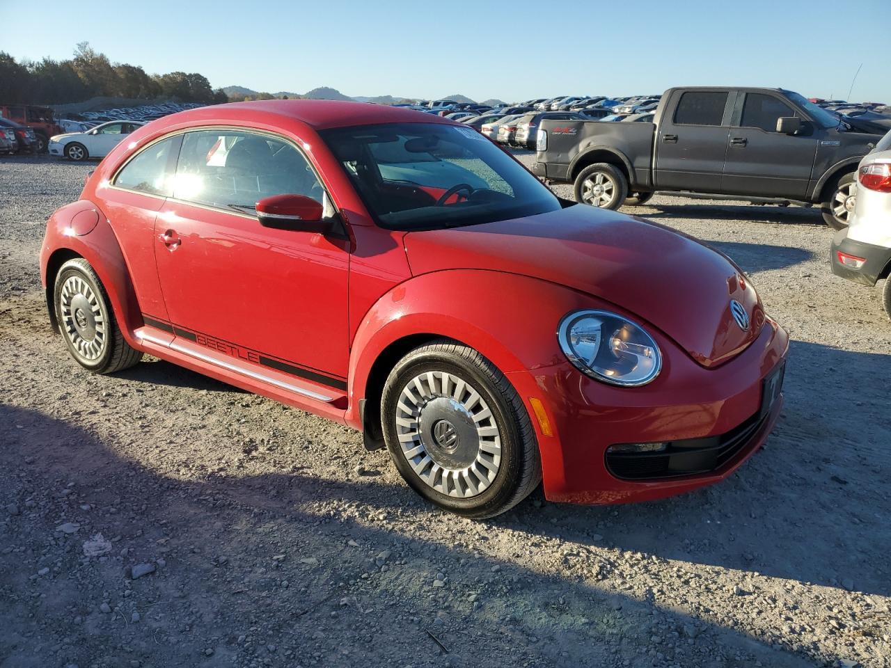 2014 VOLKSWAGEN BEETLE - Фото 4