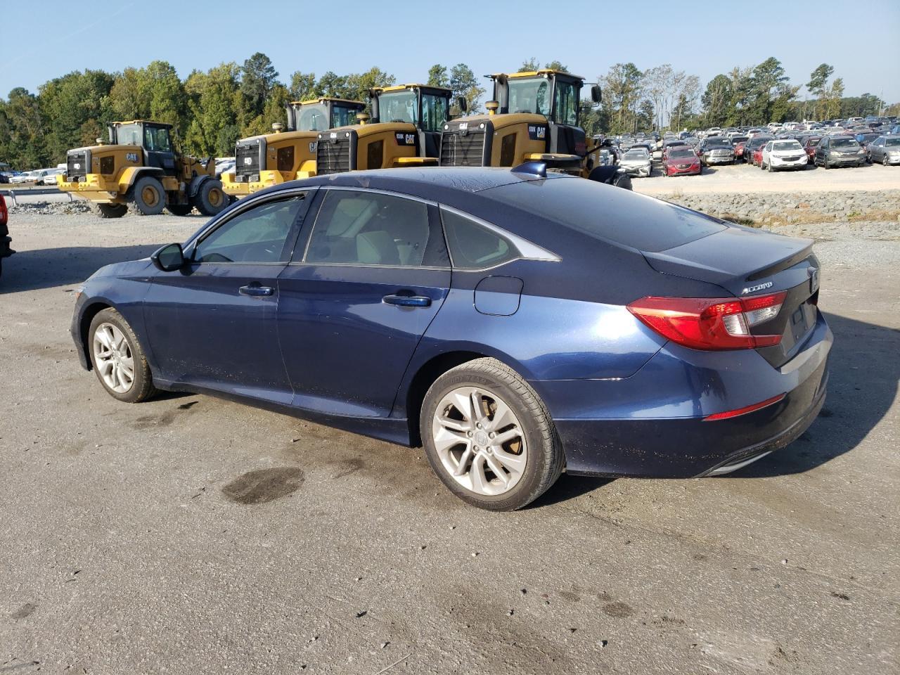 2018 HONDA ACCORD LX - Фото 2