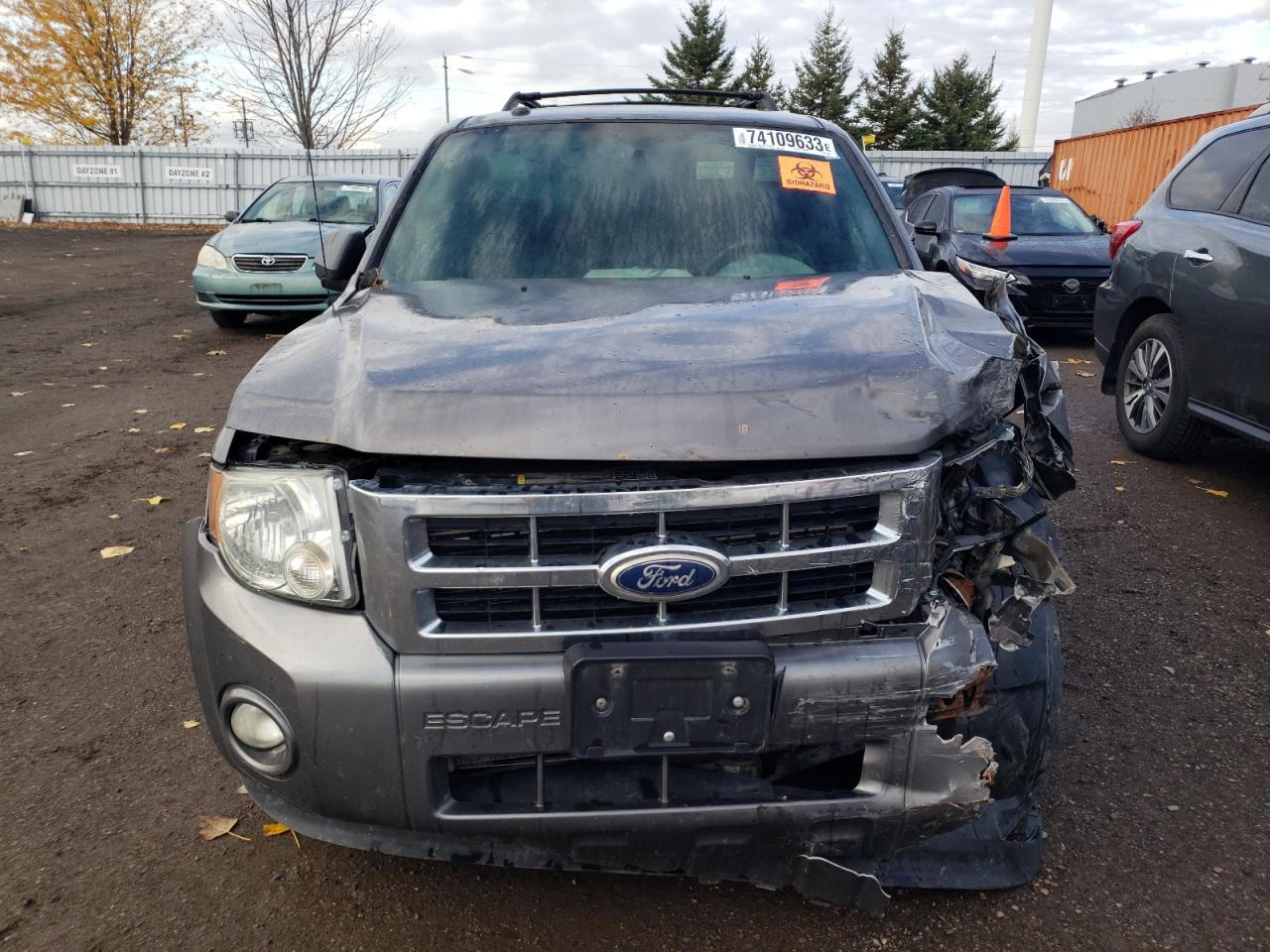 2010 FORD ESCAPE XLT - Image 5