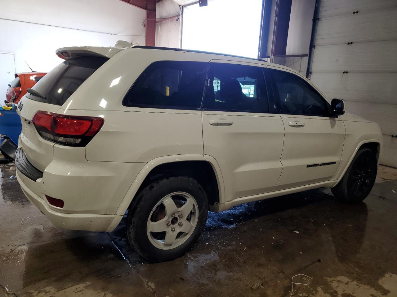 2018 JEEP GRAND CHER - Фото 3