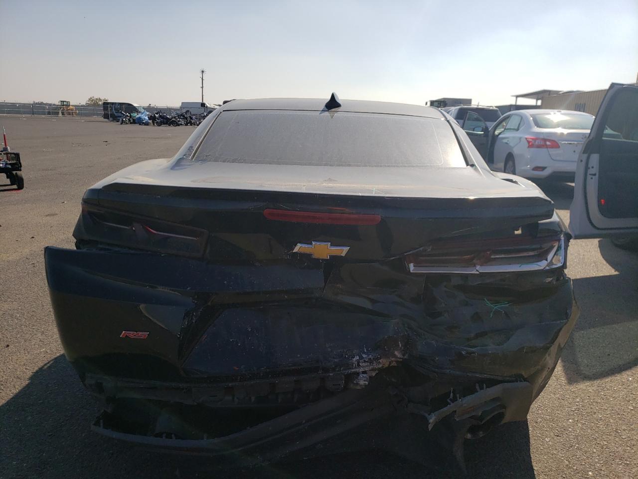 2018 CHEVROLET CAMARO LT - Image 6