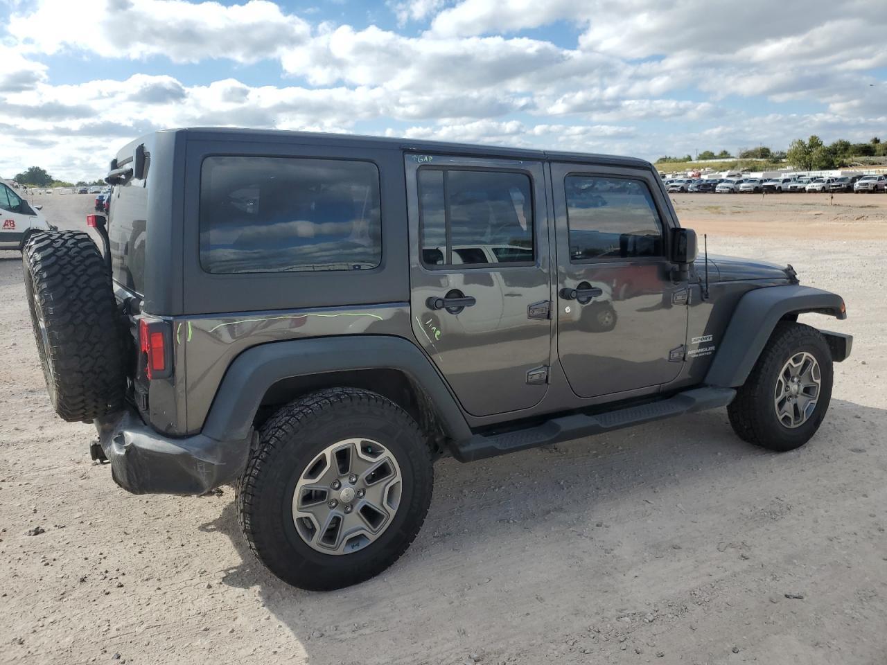 2017 JEEP WRANGLER U - Фото 3