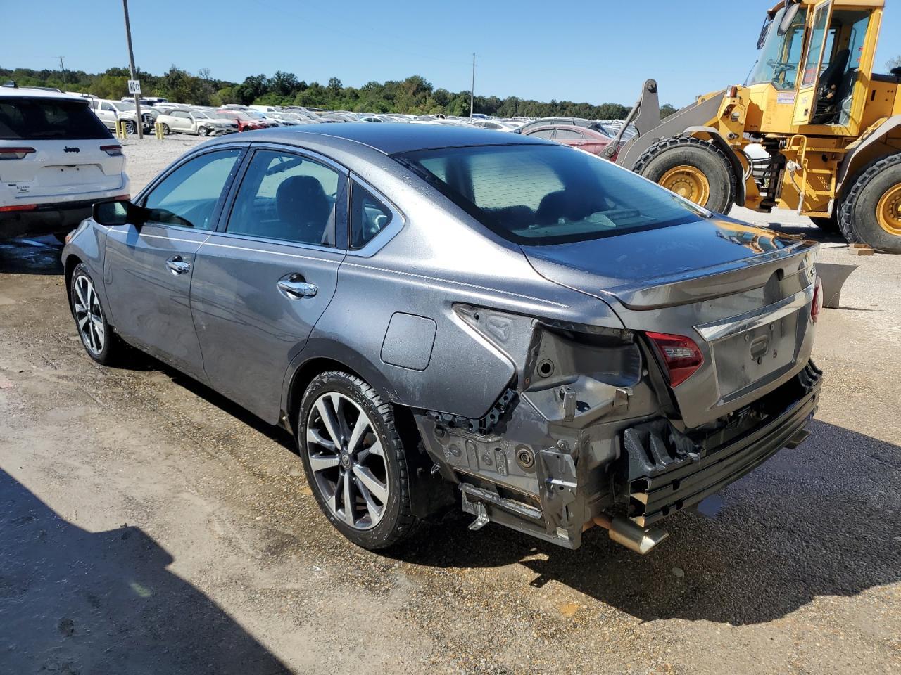 2017 NISSAN ALTIMA 2.5 - Фото 2