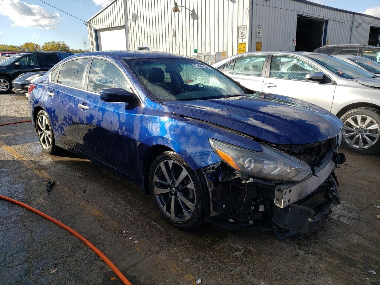 2017 NISSAN ALTIMA 2.5 - Фото 4