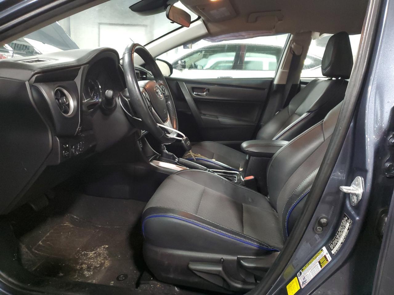 2019 TOYOTA COROLLA L - Фото 7