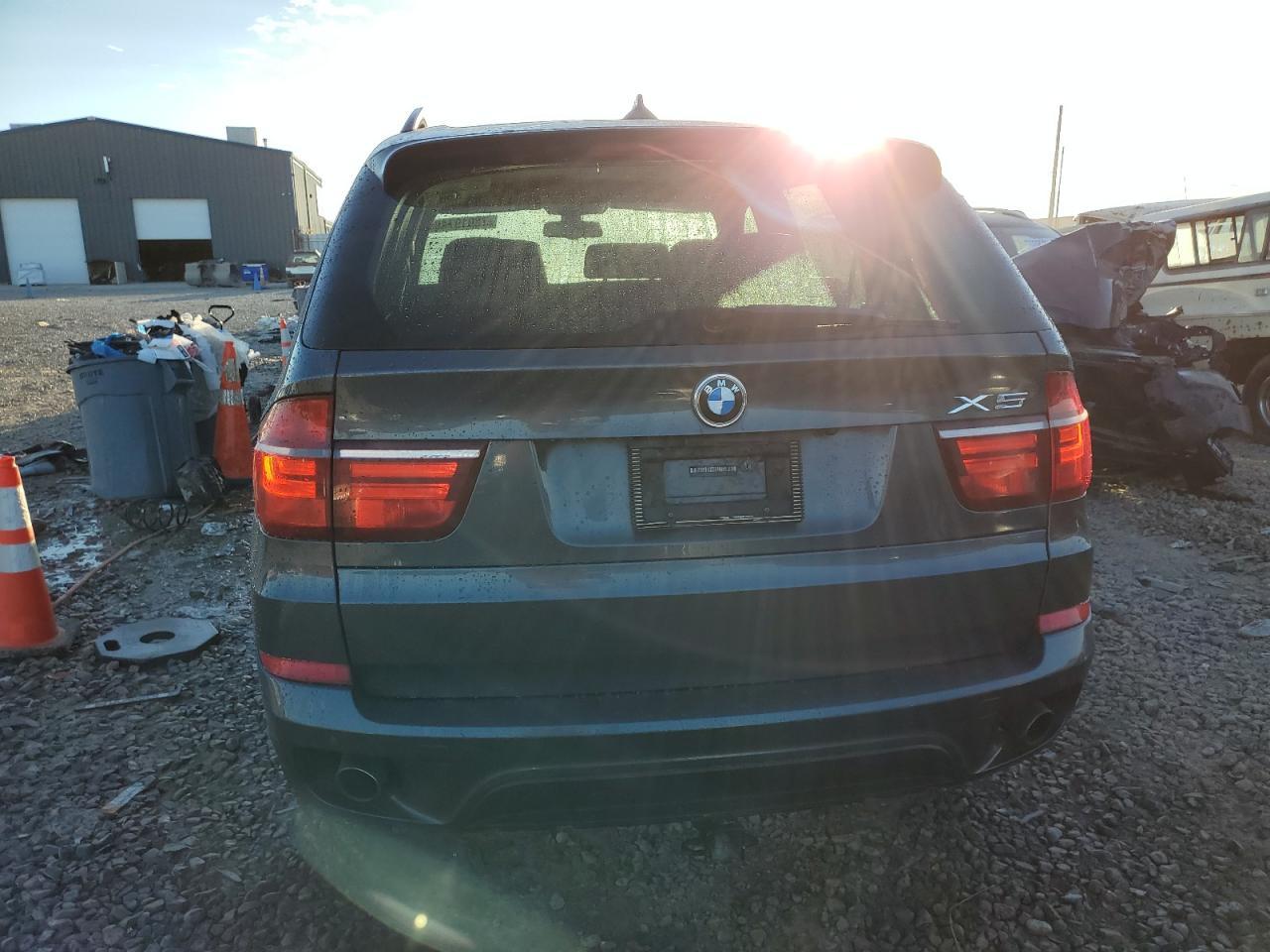 2011 BMW X5 XDRIVE3 - Фото 6