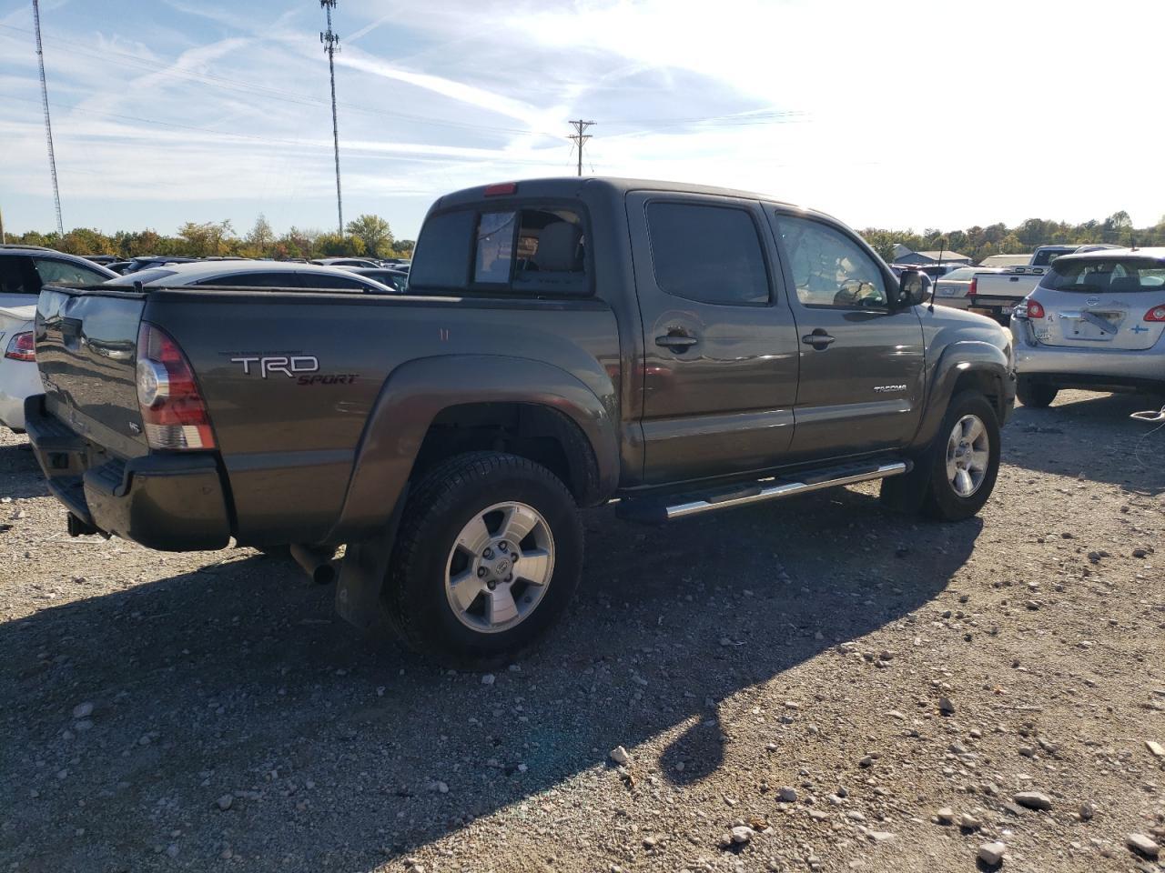 2013 TOYOTA TACOMA DOU - Image 3
