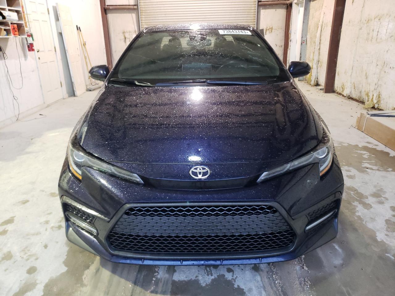 2020 TOYOTA COROLLA SE - Фото 5