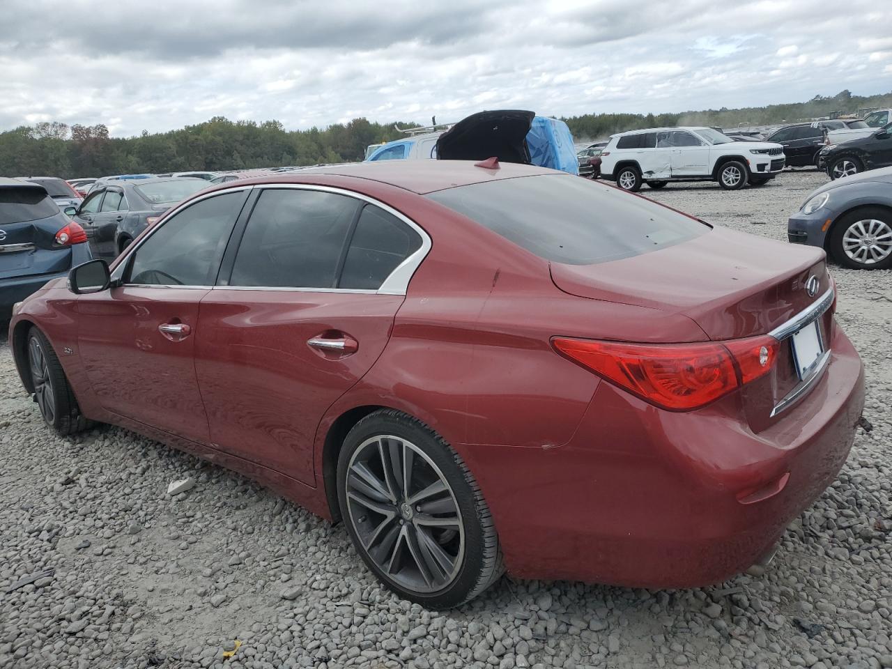 2016 INFINITI Q50 PREMIU - Фото 2