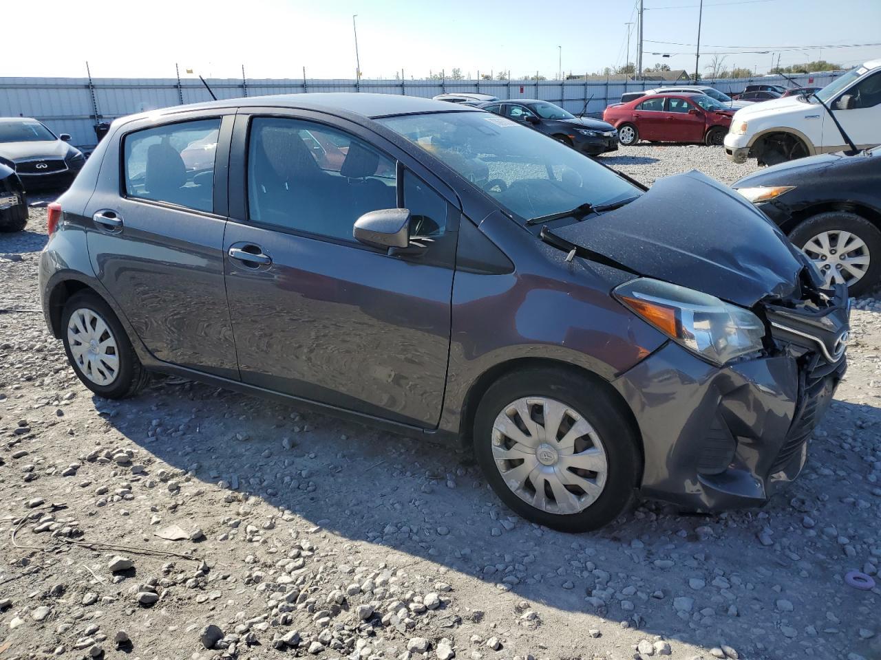 2017 TOYOTA YARIS L - Фото 4