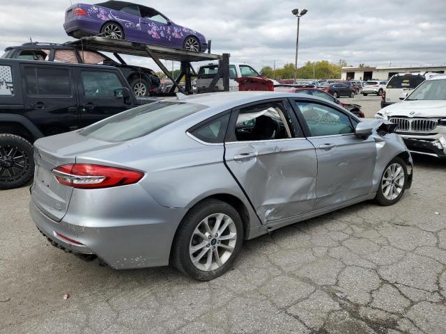 2020 Ford Fusion Se - Фото 3