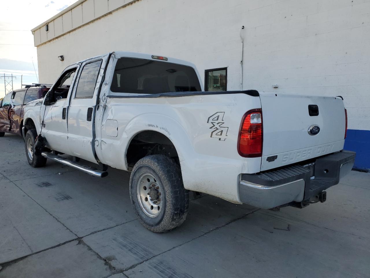 2012 FORD F250 SUPER - Фото 2