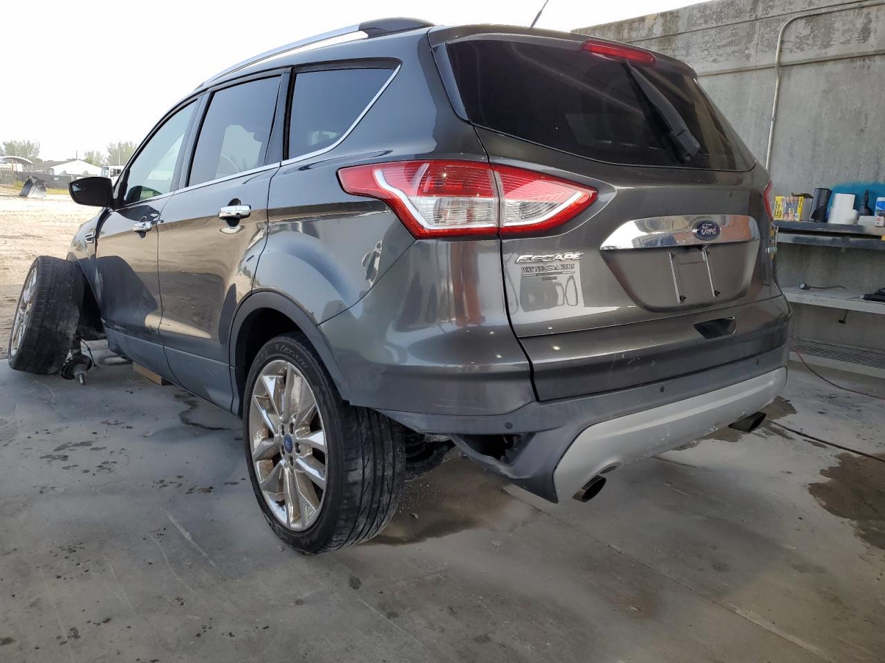 2015 FORD ESCAPE SE - Image 2