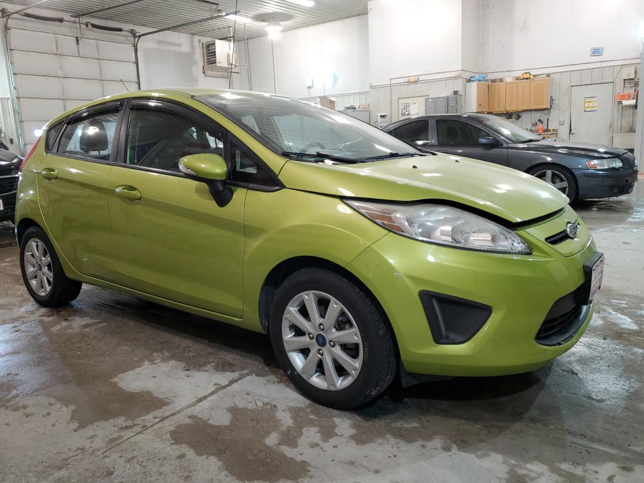 2013 FORD FIESTA SE - Image 4