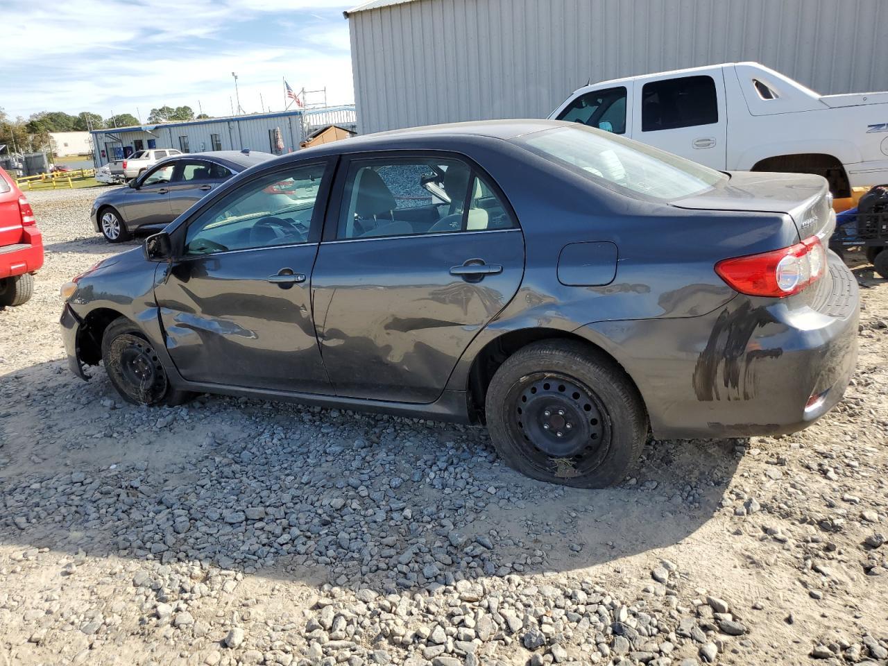 2013 TOYOTA COROLLA BA - Фото 2