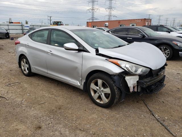 2013 HYUNDAI ELANTRA GL - Image 4