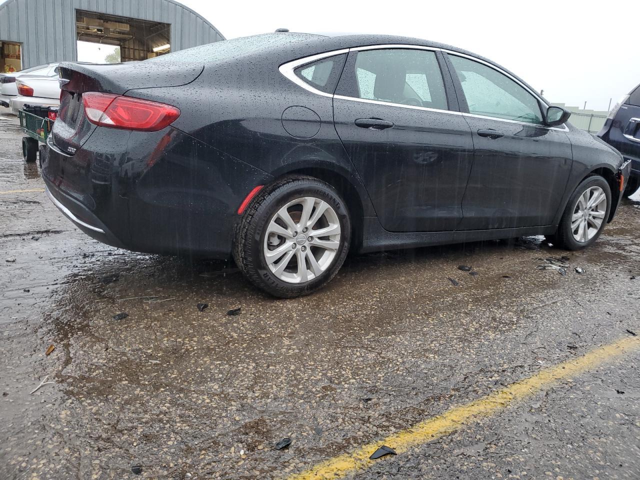 2015 CHRYSLER 200 LIMITE - Image 3