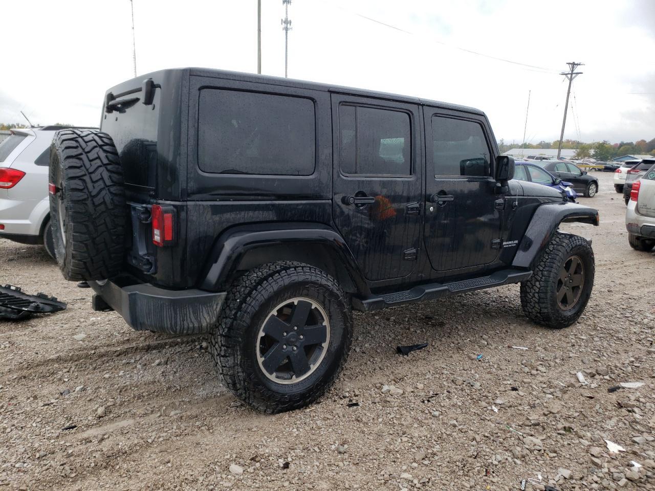 2012 JEEP WRANGLER U - Image 3