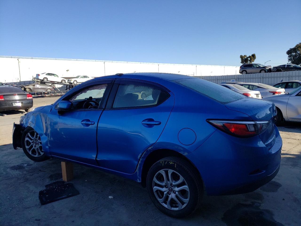 2017 TOYOTA YARIS IA - Image 2